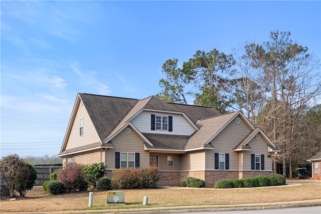 4040 BETH ANNE Place