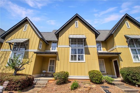 Photo of 650 DEKALB Street #1430, Auburn, AL 36830 (MLS # 179536)
