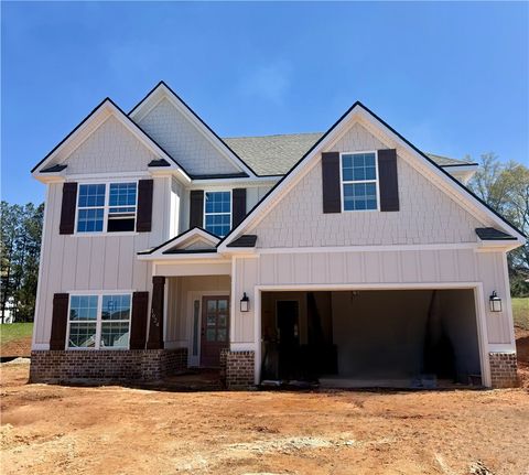 Photo of 1624 HAVENS Court, Auburn, AL 36832 (MLS # 178082)