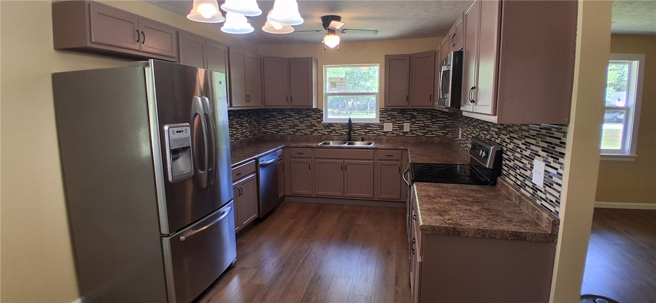 1184 COUNTY ROAD 189