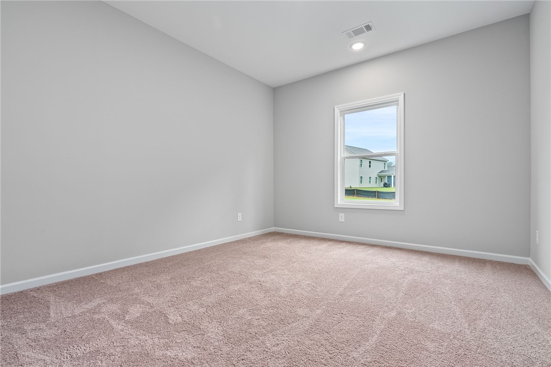 Opelika, Alabama 36801, United States, 3 Bedrooms Bedrooms, ,2 BathroomsBathrooms,Residential,Active,162469