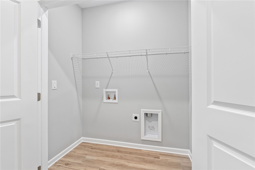 Opelika, Alabama 36801, United States, 3 Bedrooms Bedrooms, ,2 BathroomsBathrooms,Residential,Active,162469