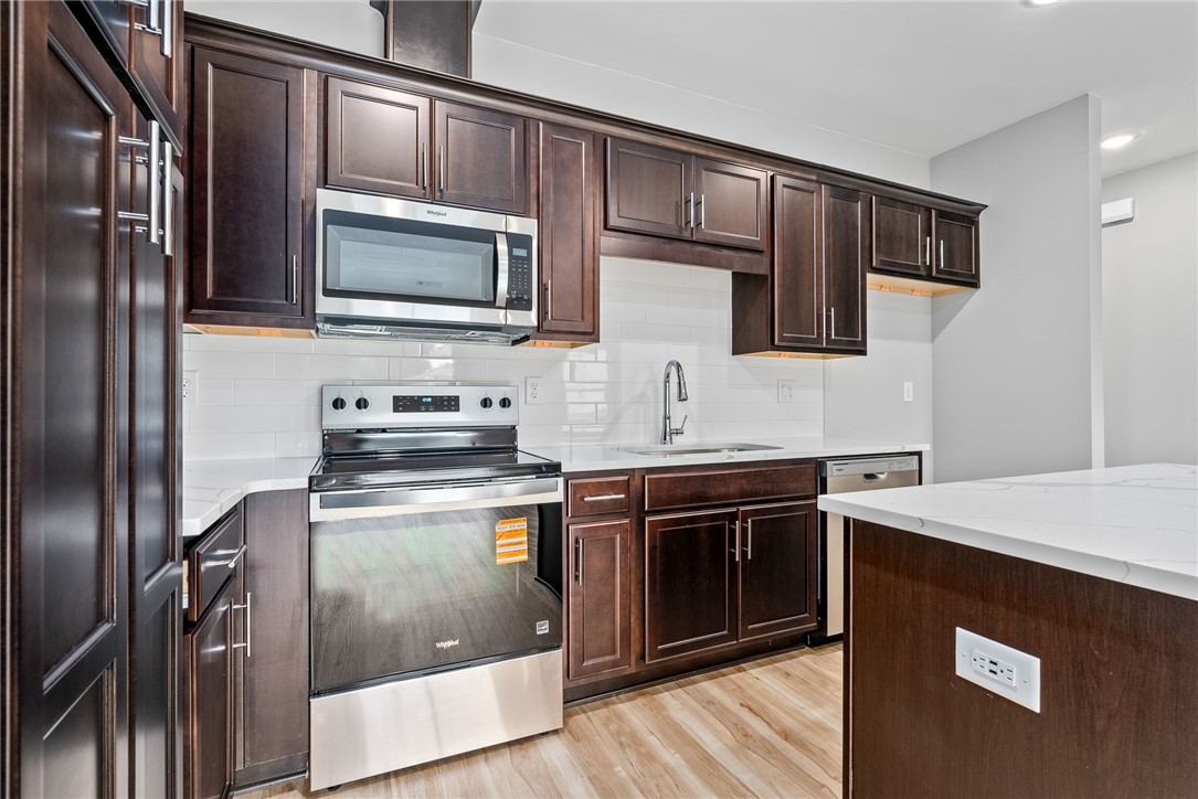 Opelika, Alabama 36801, United States, 3 Bedrooms Bedrooms, ,2 BathroomsBathrooms,Residential,Active,162469