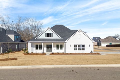 Photo of 2620 COOL STONE BEND Drive, Auburn, AL 36832 (MLS # 176904)