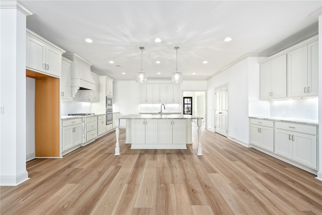 2620 COOL STONE BEND Drive