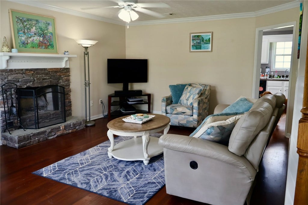 Photo of 4198 CYPRESS Court, Auburn, AL 36380 (MLS # 181745)