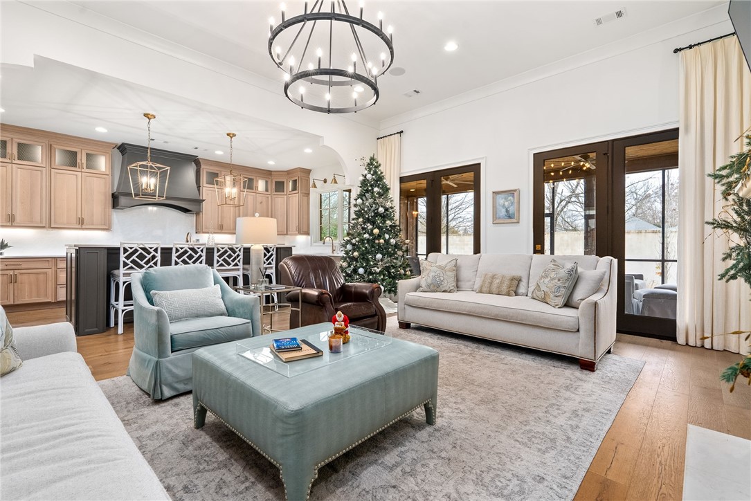 Auburn, Alabama 36830, United States, 5 Bedrooms Bedrooms, ,6 BathroomsBathrooms,Residential,Active,254159