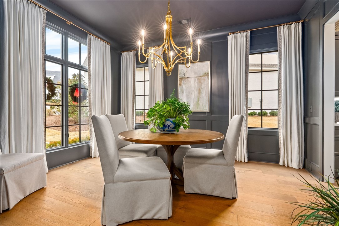 Auburn, Alabama 36830, United States, 5 Bedrooms Bedrooms, ,6 BathroomsBathrooms,Residential,Active,254159