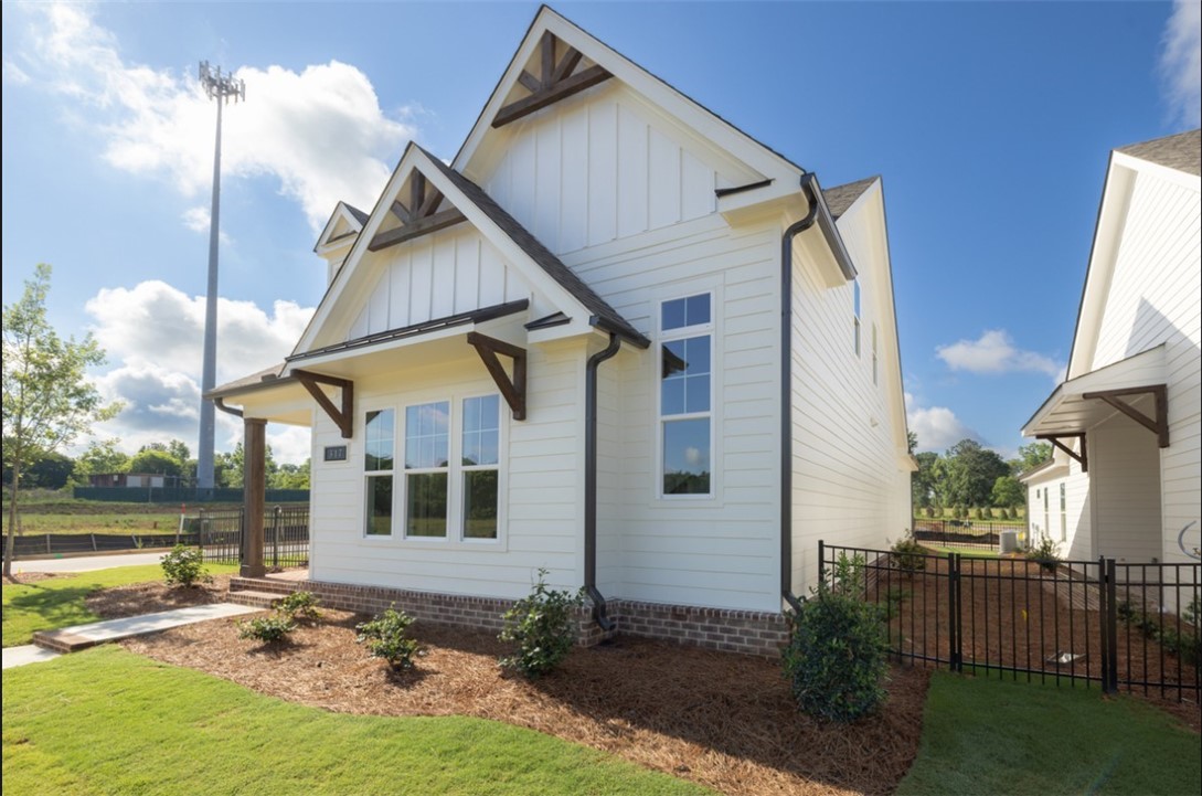 317 COSCOROBA Road