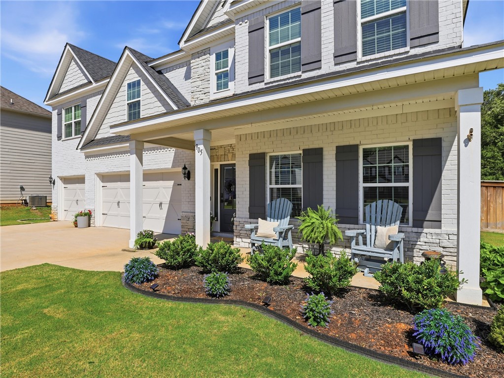 905 GALLIPOLI Court