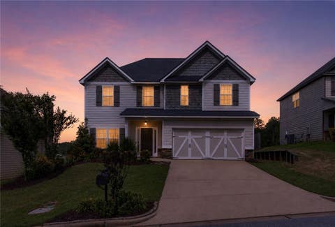 Photo of 2907 ASHLEY Lane, Opelika, AL 36801 (MLS # 180827)