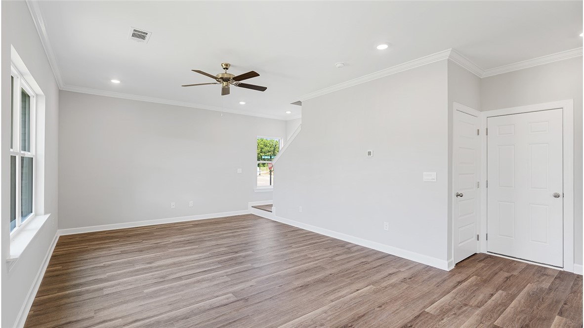 2165 BLUEBIRD Drive