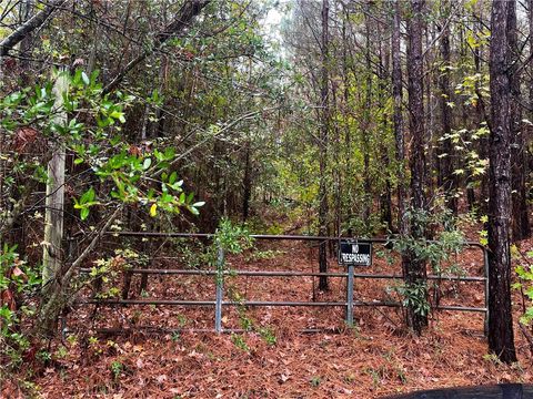 Photo of 0 COUNTY ROAD 30, Shorter, AL 36075 (MLS # 177949)