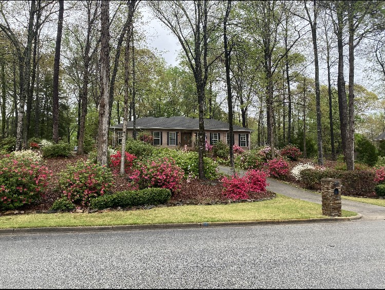 485 SUMMERTREES Drive