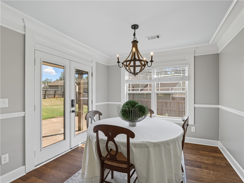 Opelika, Alabama 36801, United States, 3 Bedrooms Bedrooms, ,3 BathroomsBathrooms,Residential,Active,122197