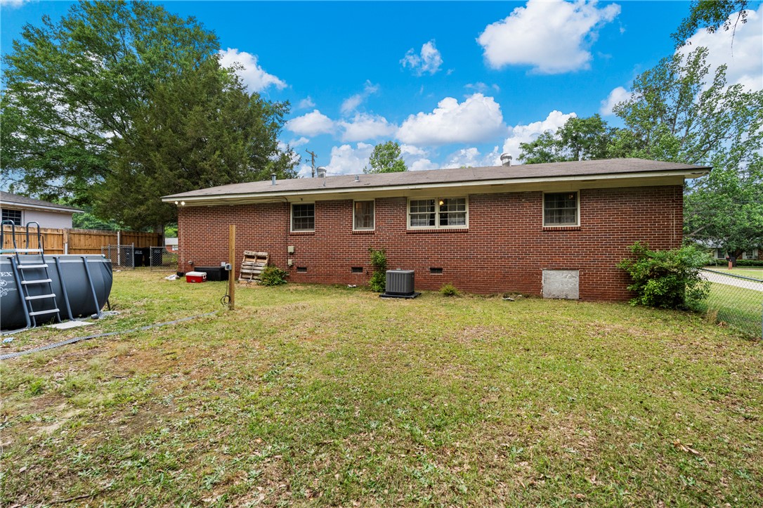 311 HIGHLAND Avenue