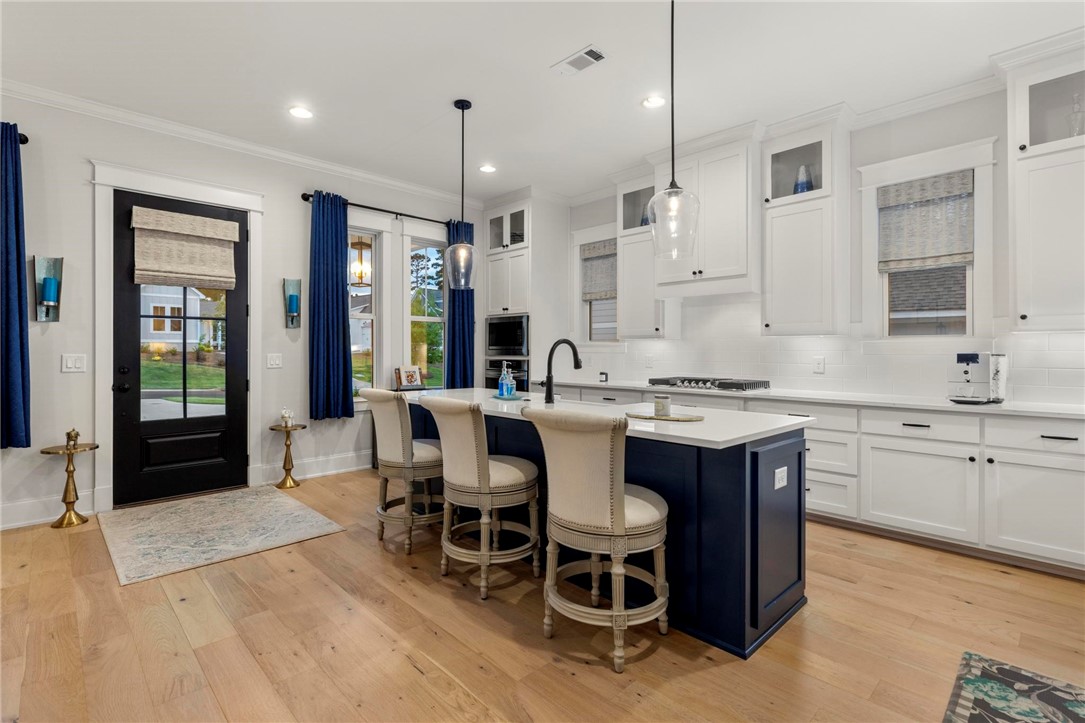 3458 EAGLE Trail