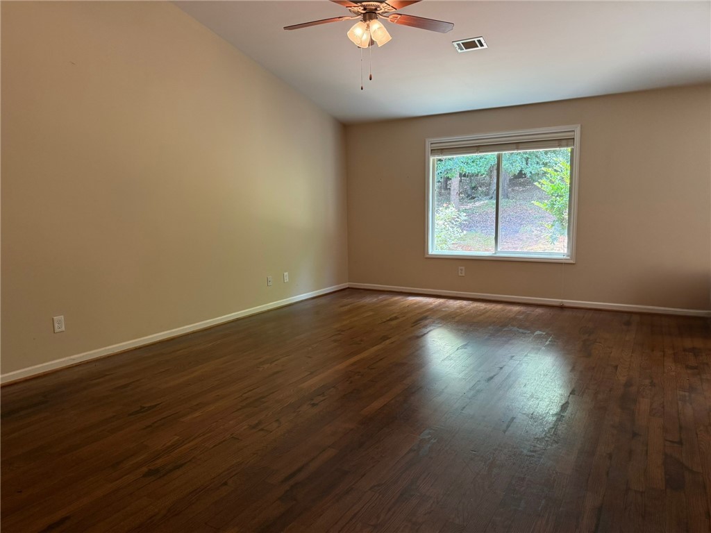 2164 TURNBURY Lane