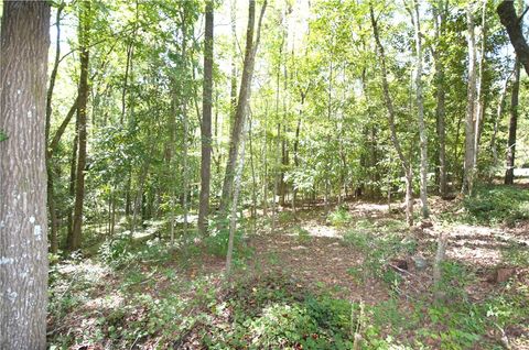 Photo of 1406 GWEN MILL Drive, Opelika, AL 36801 (MLS # 171916)
