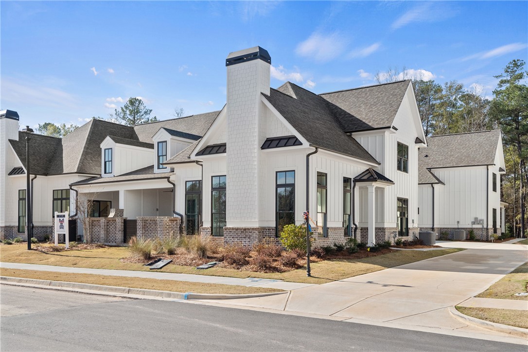 2044 DAWSON CORNER Loop