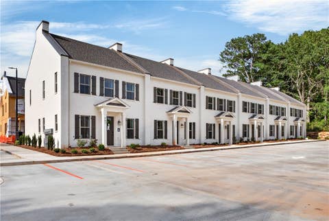 Photo of 1027 E GLENN Avenue #504, Auburn, AL 36830 (MLS # 181499)