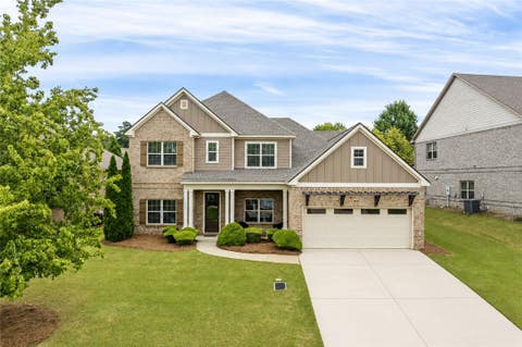 Photo of 662 BANBURY Street, Auburn, AL 36832 (MLS # 181604)