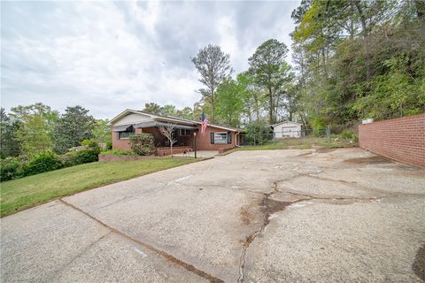 Photo of 2917 22ND Avenue, Phenix City, AL 36867 (MLS # 179736)