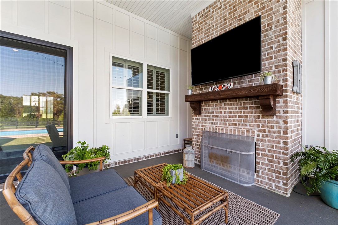 Auburn, Alabama 36832, United States, 4 Bedrooms Bedrooms, ,4 BathroomsBathrooms,Residential,Active,39912