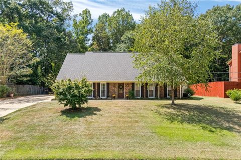 740 WILD GINGER Lane Auburn AL 36830