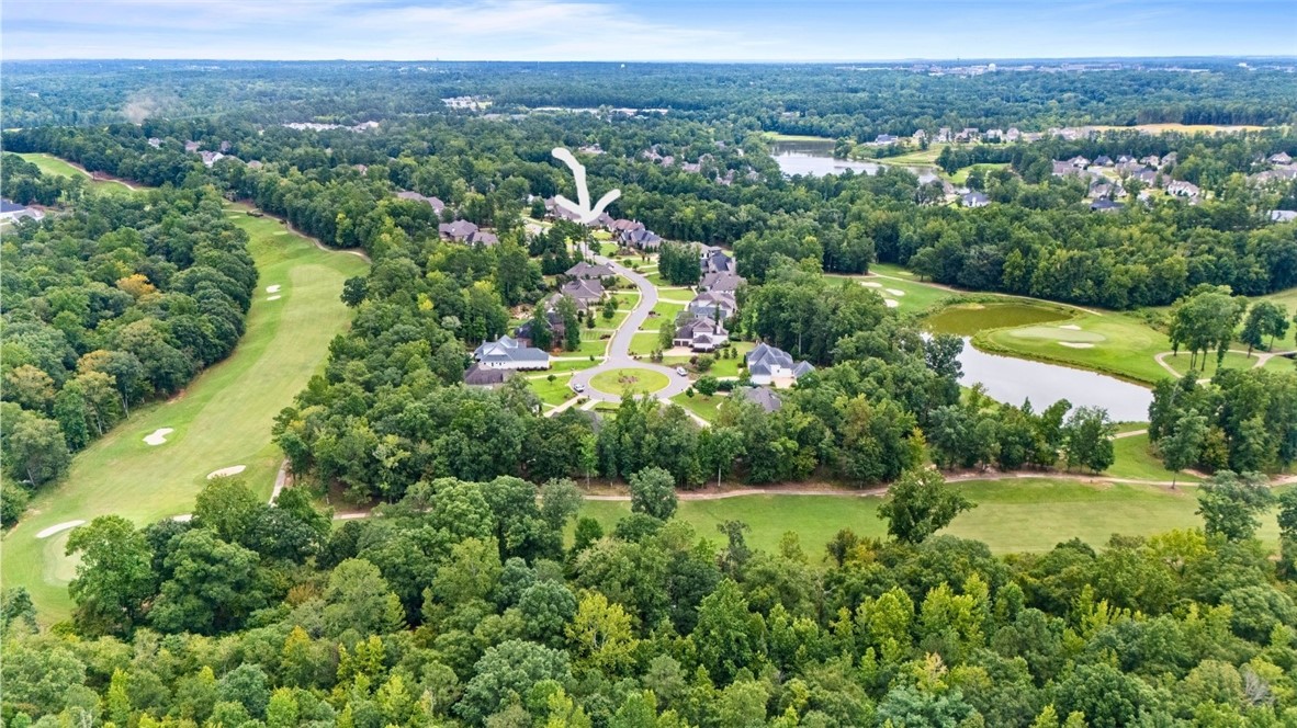 1372 FALLS CREST Drive