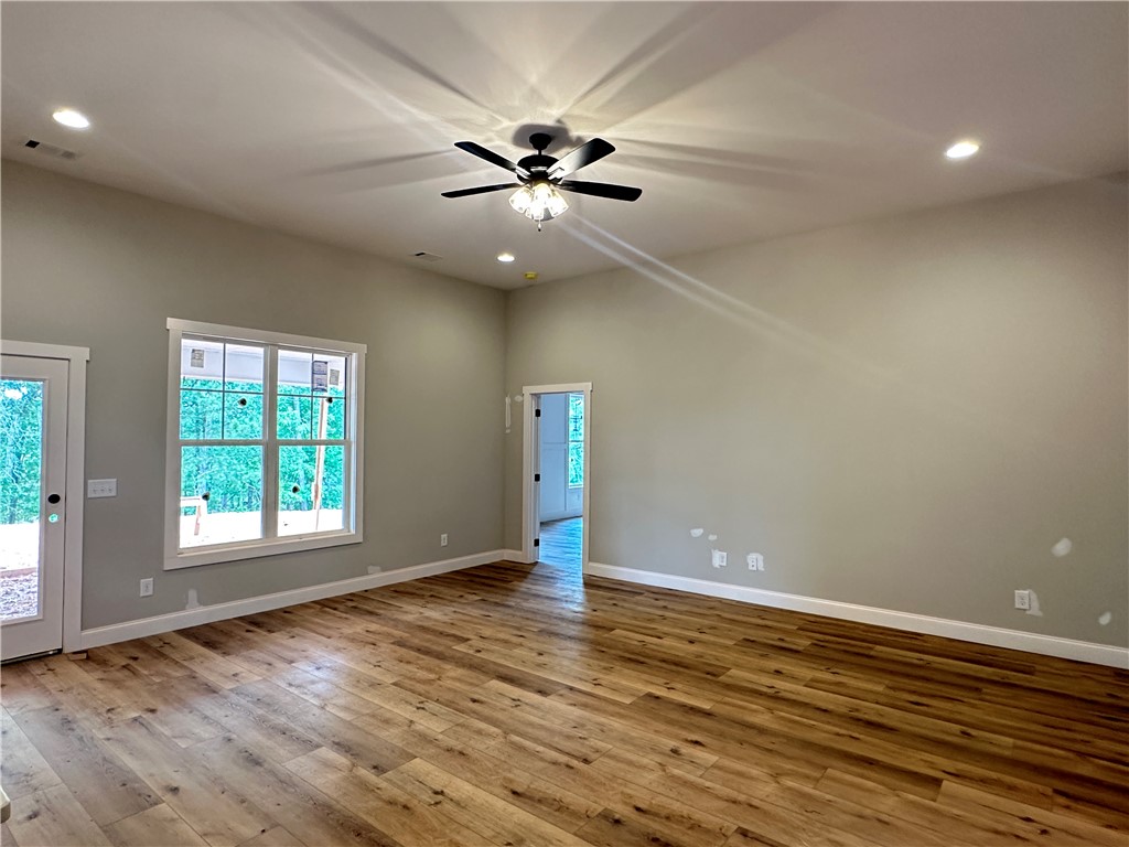 1303 LEE ROAD 117