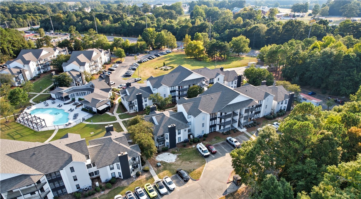 Auburn, Alabama 36830, United States, 3 Bedrooms Bedrooms, ,3 BathroomsBathrooms,Residential,Active,236162