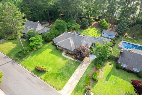 1340 FERNDALE Drive Auburn AL 36830