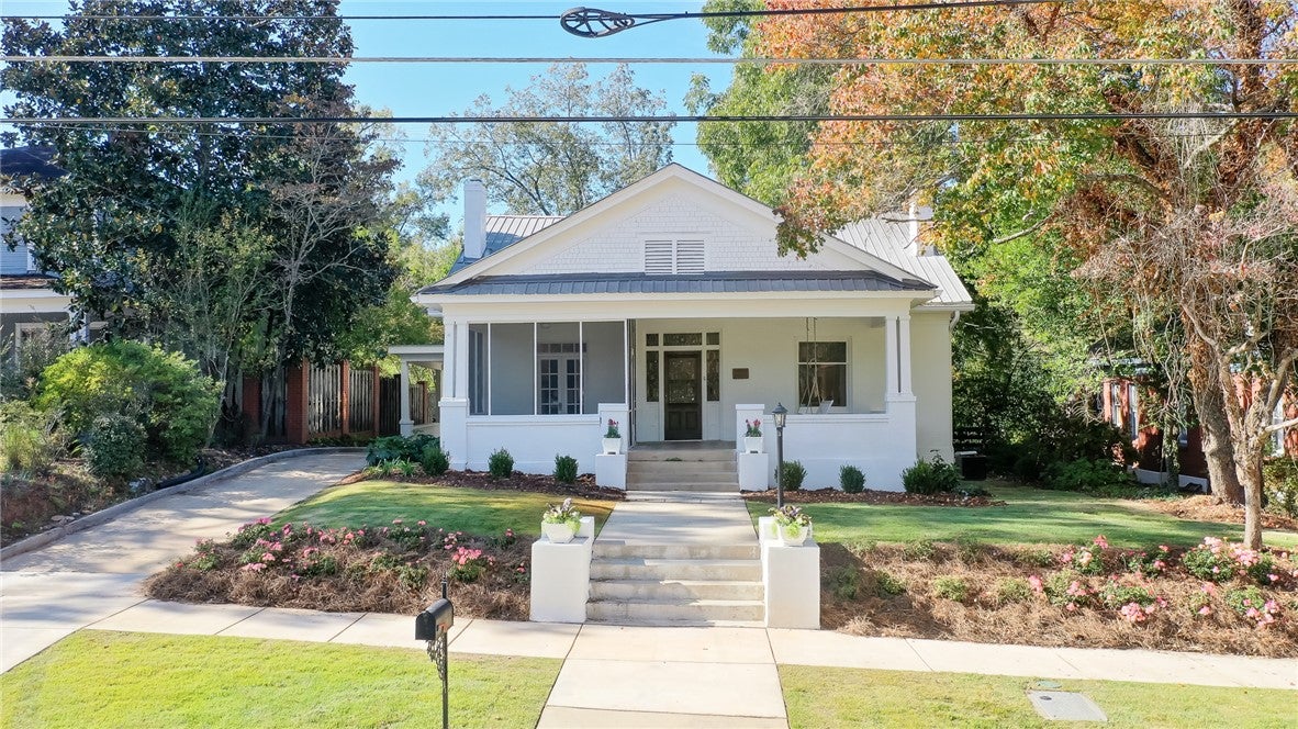 606 N 8TH Street