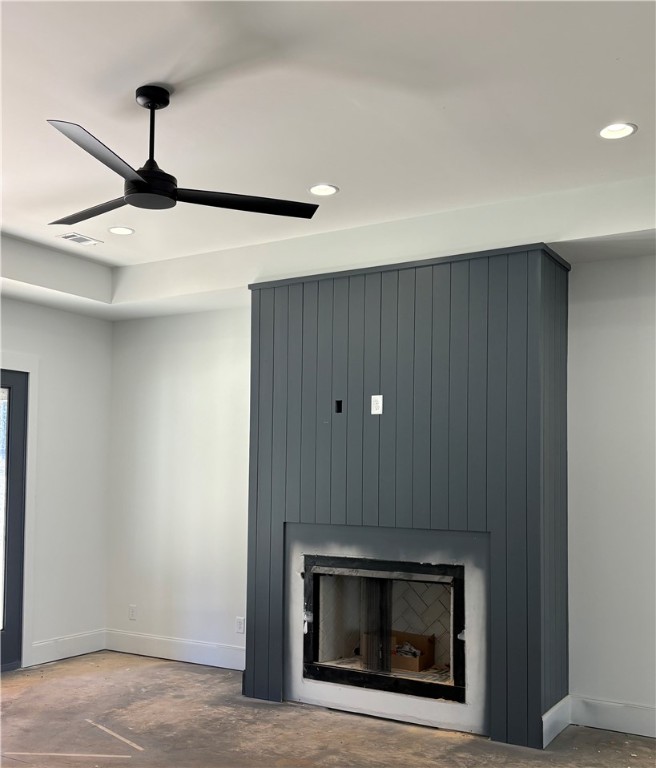 2050 ARROWHEAD Avenue