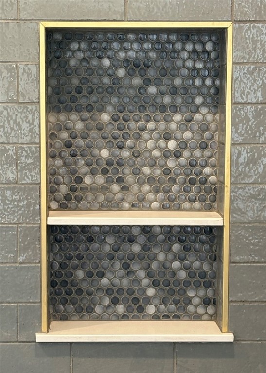 Opelika, Alabama 36801, United States, 5 Bedrooms Bedrooms, ,3 BathroomsBathrooms,Residential,Active,243139