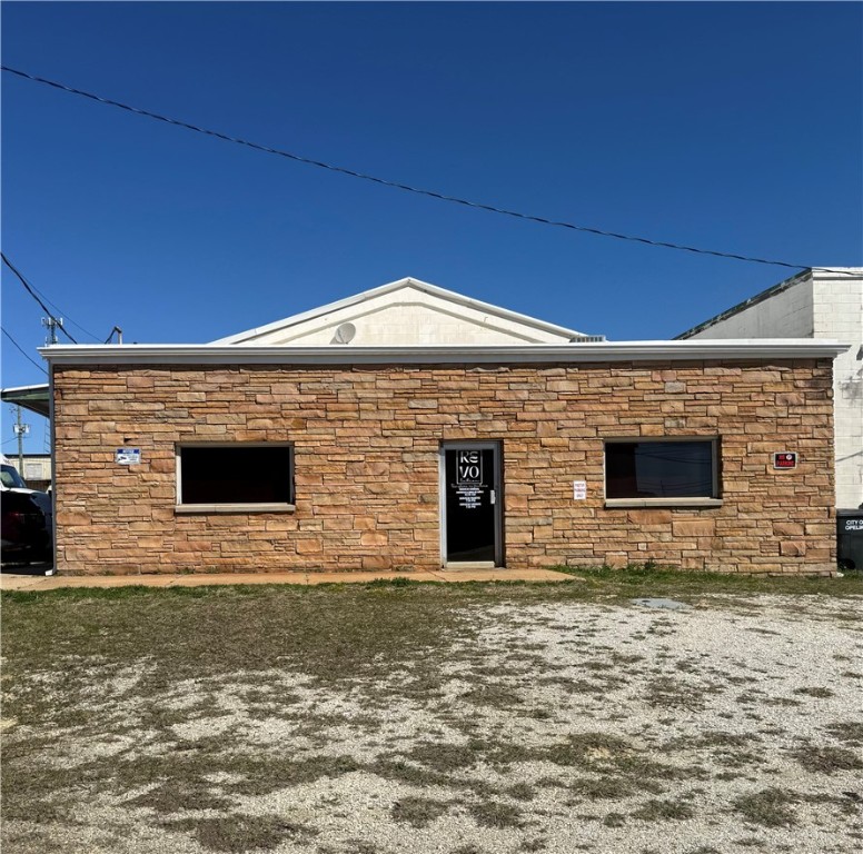 101-107 ROCKET Avenue