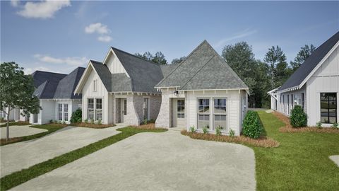 Photo of 1058 HUNTERS Way, Opelika, AL 36801 (MLS # 181590)
