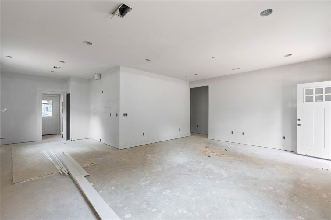 208 BYRD Avenue