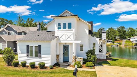 Photo of 145 OAK Drive, Dadeville, AL 36853 (MLS # 180170)