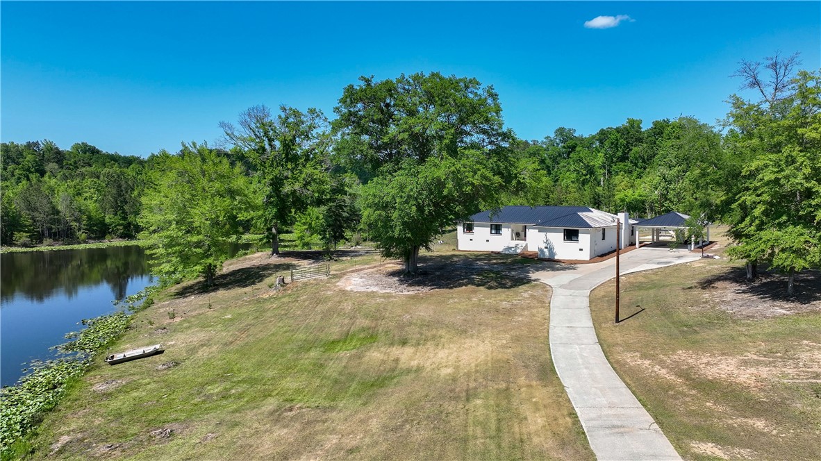 4132 W US HIGHWAY 80