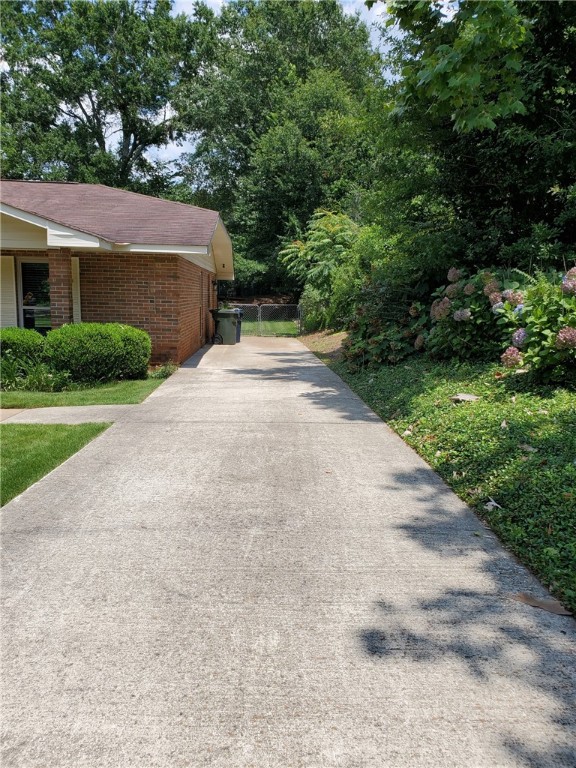 1128 OVERWOOD Place