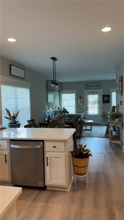 105 COVE CREEK Drive