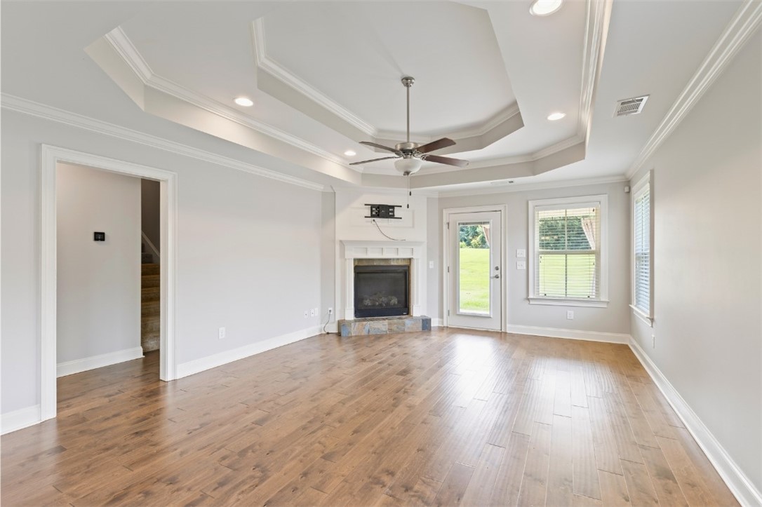 2375 SNOWSHILL Lane