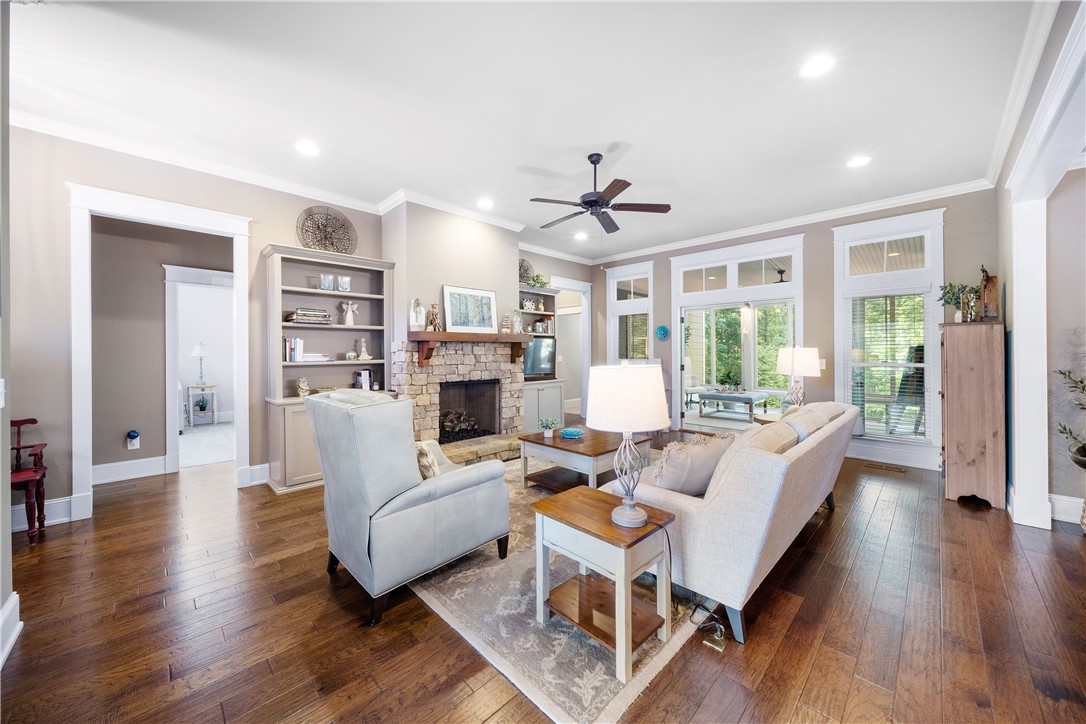 3102 QUAIL Run