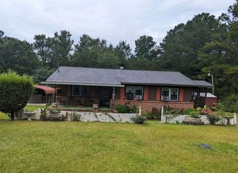 2102 SUSIE Circle Tuskegee AL 36083