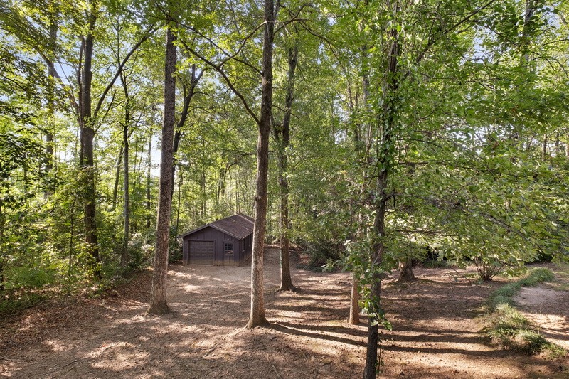 Auburn, Alabama 36830, United States, 4 Bedrooms Bedrooms, ,3 BathroomsBathrooms,Residential,Pending,39015