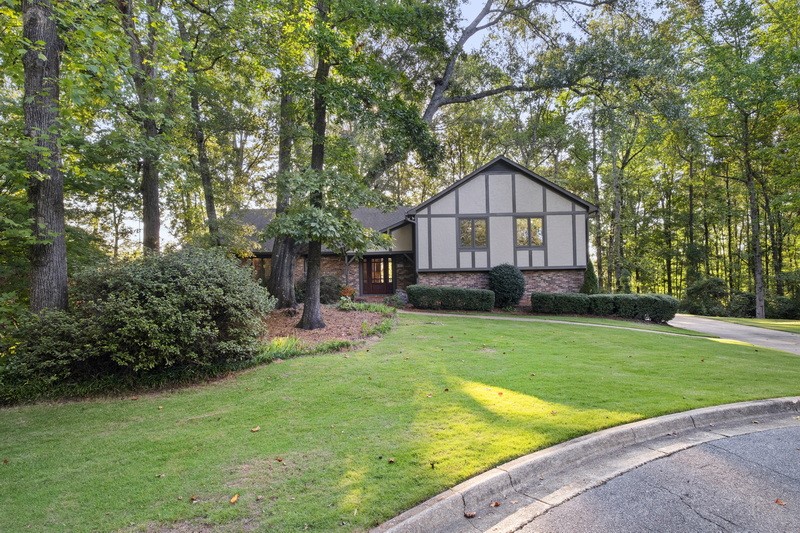 Auburn, Alabama 36830, United States, 4 Bedrooms Bedrooms, ,3 BathroomsBathrooms,Residential,Pending,39015