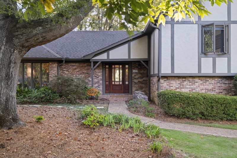 Auburn, Alabama 36830, United States, 4 Bedrooms Bedrooms, ,3 BathroomsBathrooms,Residential,Pending,39015