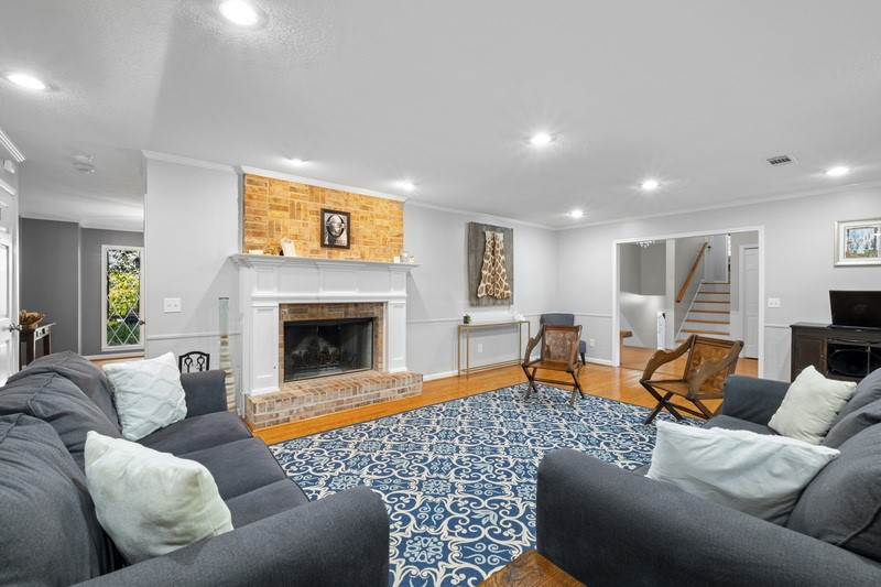 Auburn, Alabama 36830, United States, 4 Bedrooms Bedrooms, ,3 BathroomsBathrooms,Residential,Pending,39015